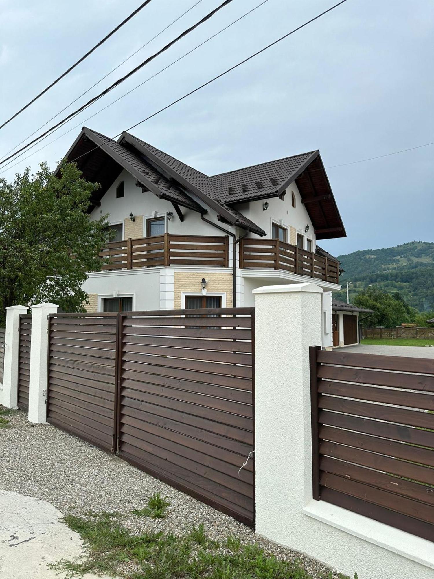Petrova Casa Dacului酒店 外观 照片